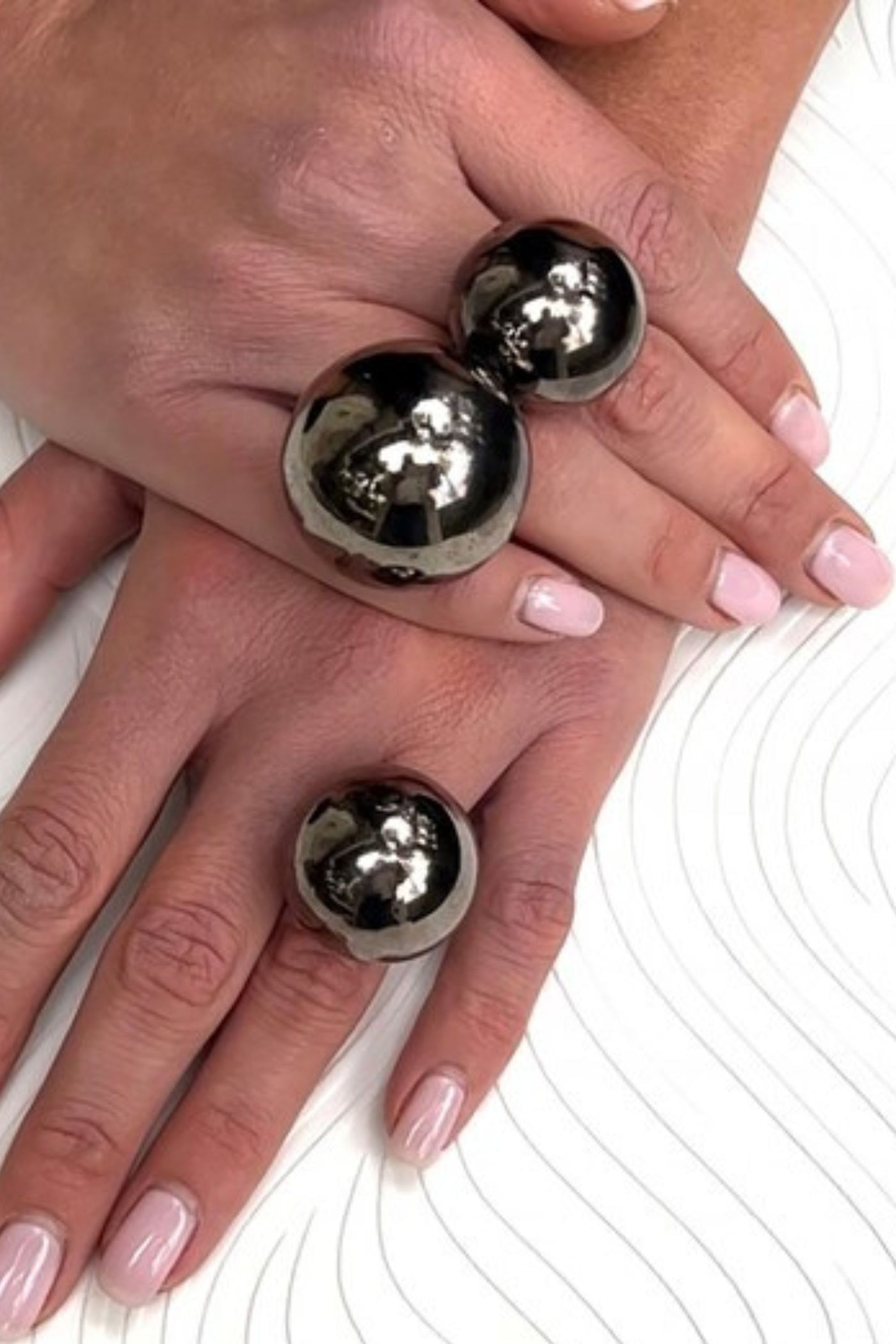 Black Bubble Ring